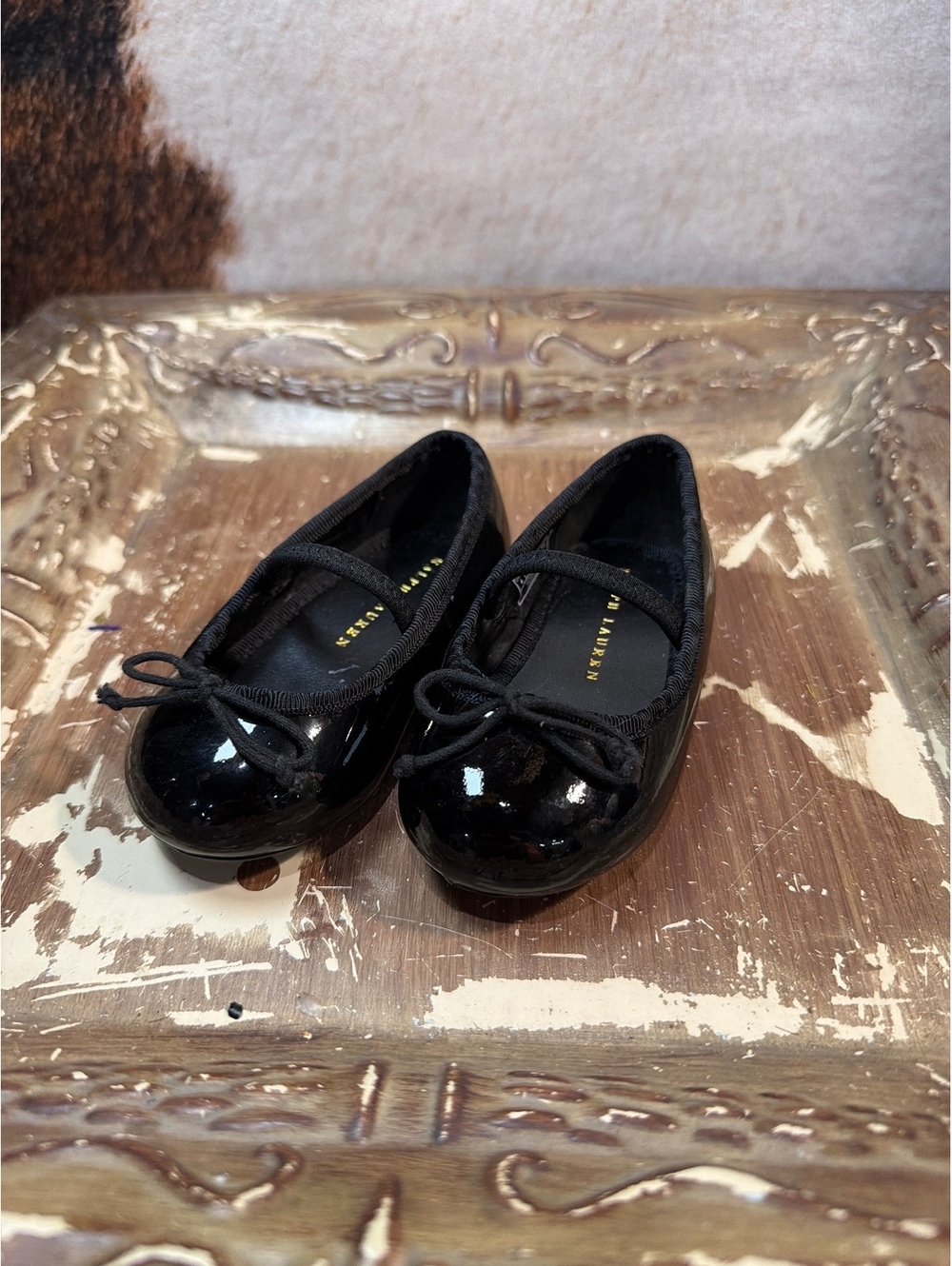 Ralph Lauren Girls Black Patent Leather Ballet Flats with Bow